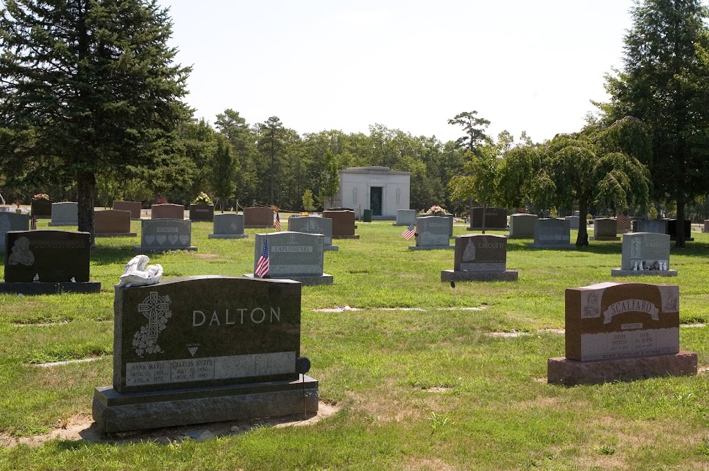 Holy Cross Cemetery | 5061 Harding Hwy, Mays Landing, NJ 08330 | Phone: (609) 625-2123