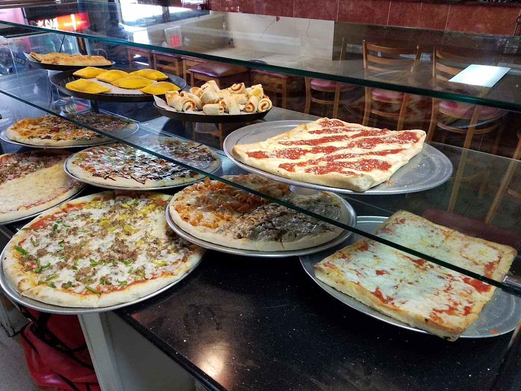 Little Sals Pizzeria & Italian Kitchen | 1301 Roth Ave, Allentown, PA 18102 | Phone: (610) 434-0800