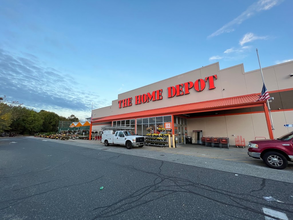 The Home Depot | 300 MacDade Boulevard, Folsom, PA 19033 | Phone: (610) 532-6884