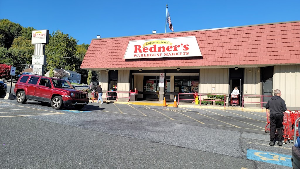 Redners Warehouse Markets | 801 Carsonia Ave, Reading, PA 19606 | Phone: (610) 779-3686