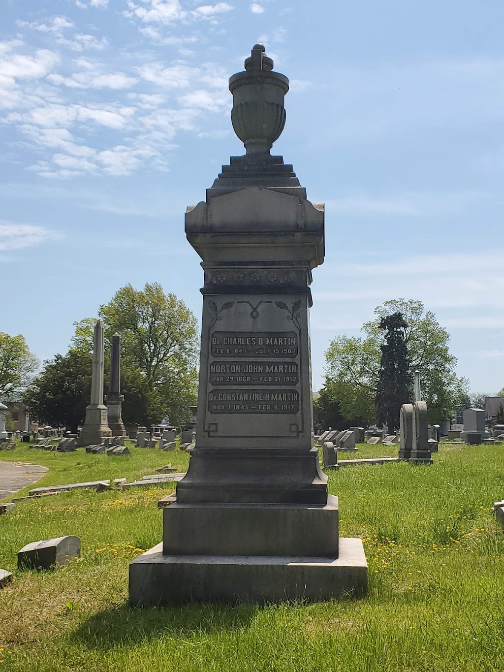 Fairview Cemetery | 855 Lehigh St, Allentown, PA 18103 | Phone: (610) 965-3229
