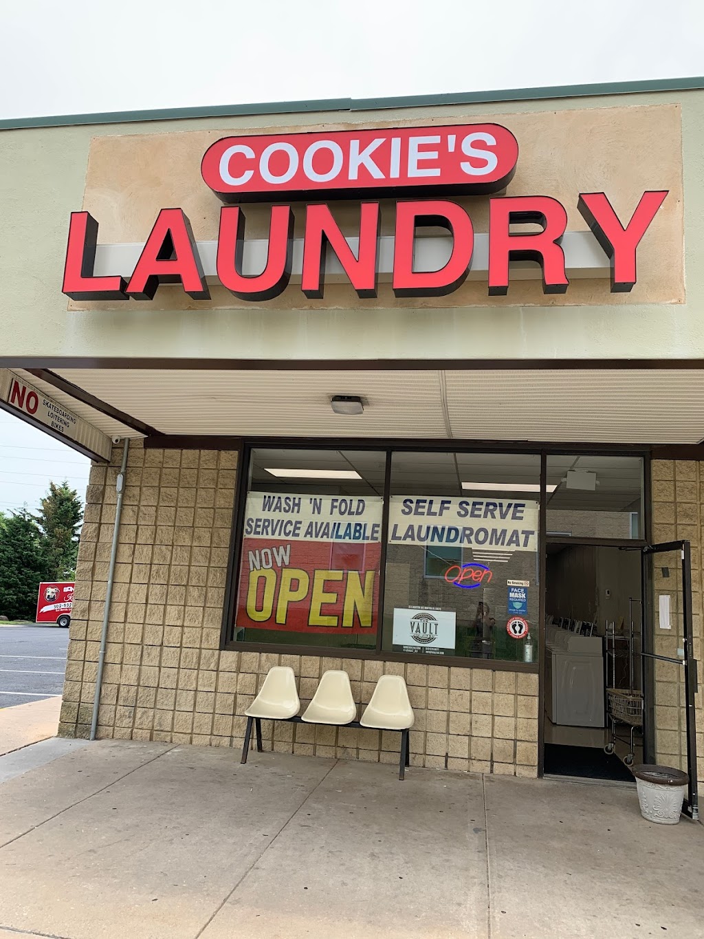 Cookies Laundromat | Carpenter Plaza, 2601 Carpenter Station Rd #40, Wilmington, DE 19810 | Phone: (302) 746-7159