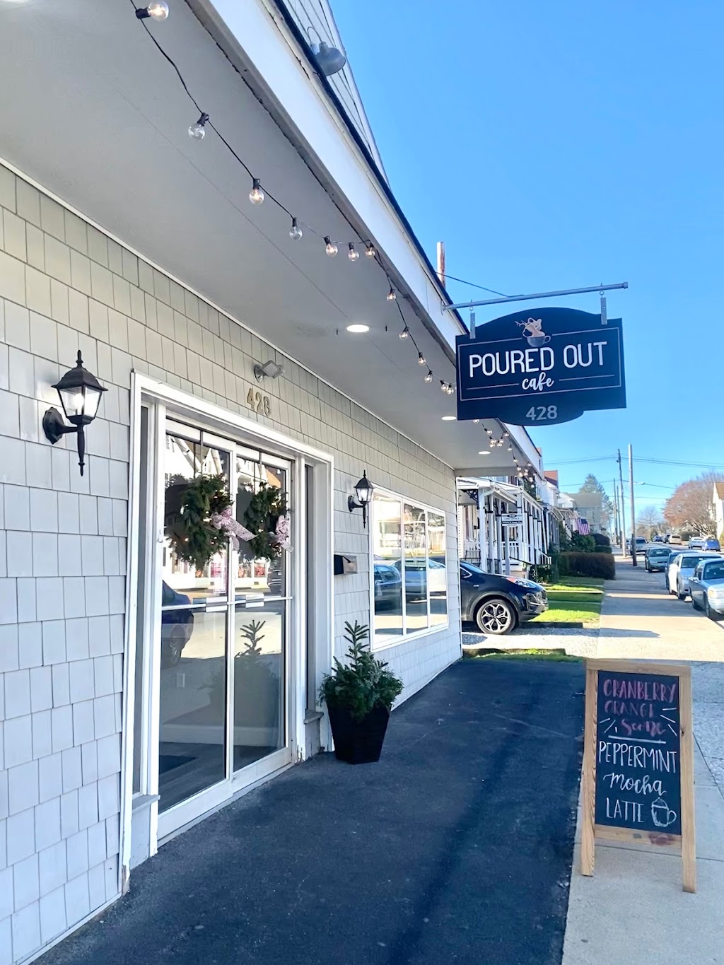 Poured Out Cafe | 428 W 1st Ave, Parkesburg, PA 19365 | Phone: (484) 712-5415