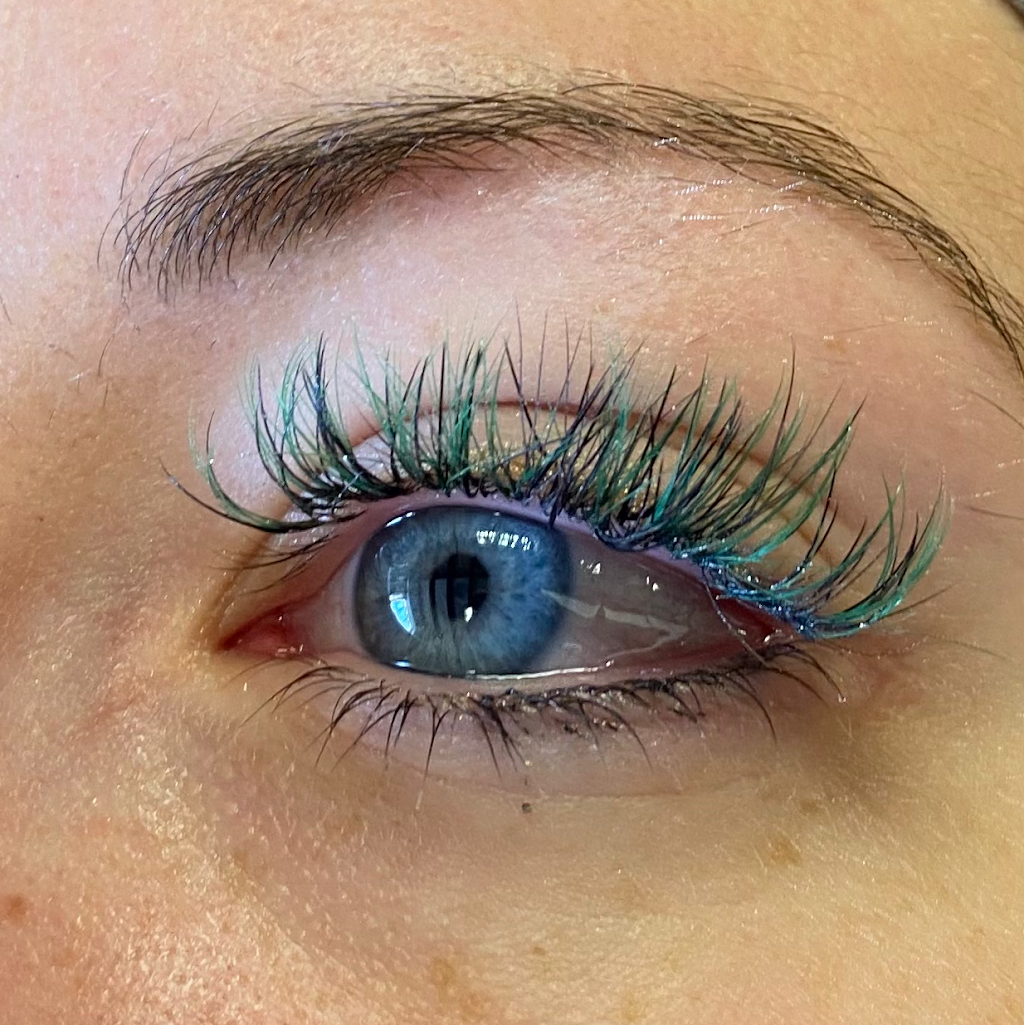 Lots of Lashes | 610 Chadds Ford Dr, Suite 34 Marshallton, Bldg, Chadds Ford, PA 19317 | Phone: (484) 356-4543
