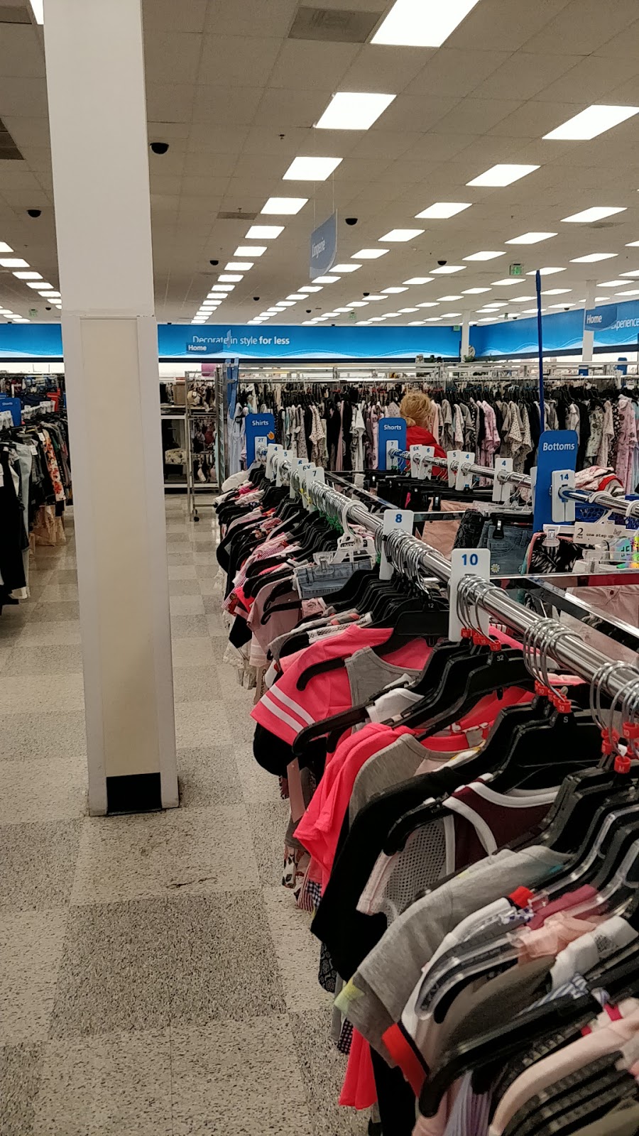 Ross Dress for Less | 20 N West End Blvd, Quakertown, PA 18951 | Phone: (215) 536-4680