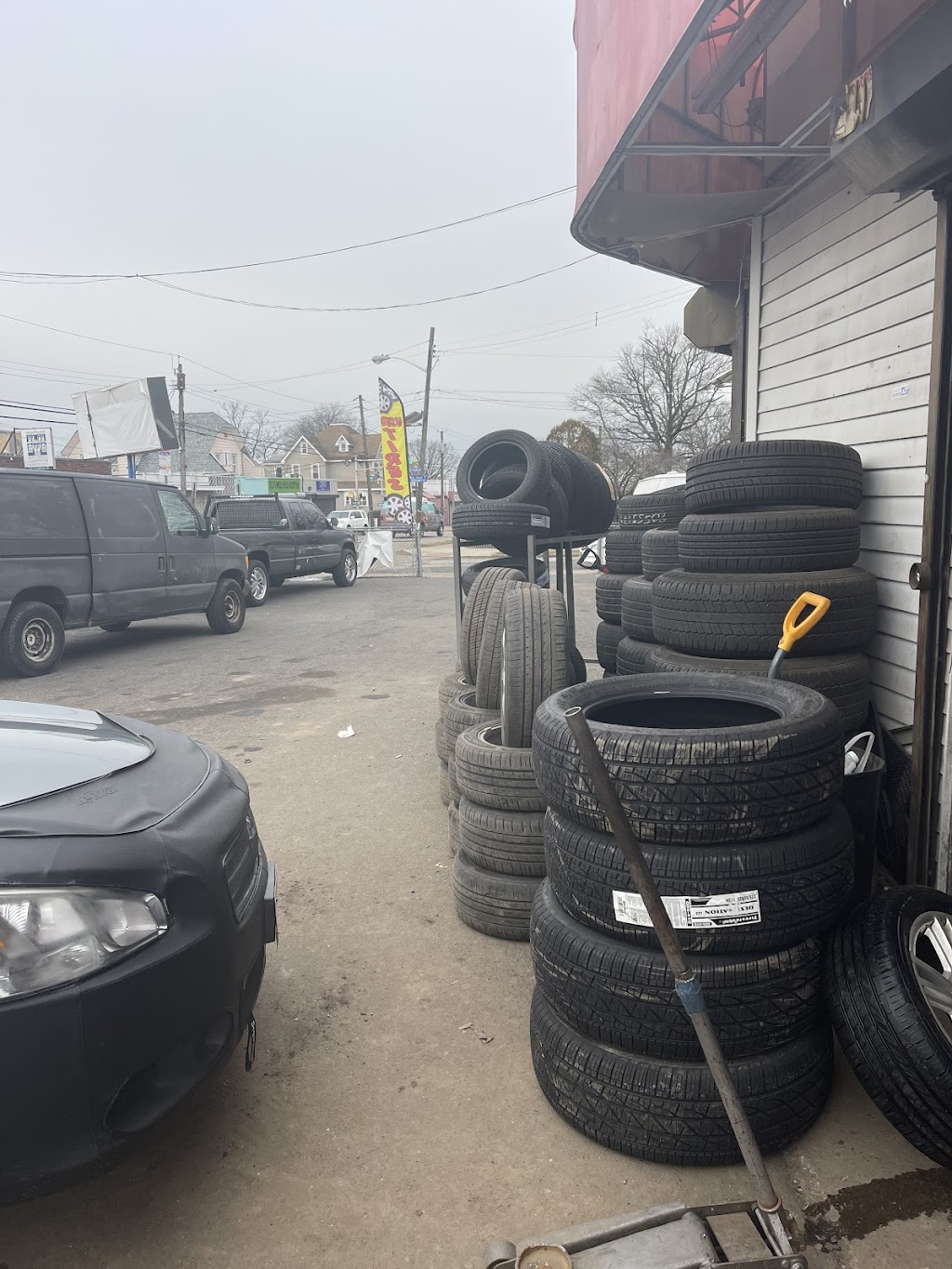 Jireh Tire Shop | 2935 Federal St, Camden, NJ 08105 | Phone: (856) 360-6141