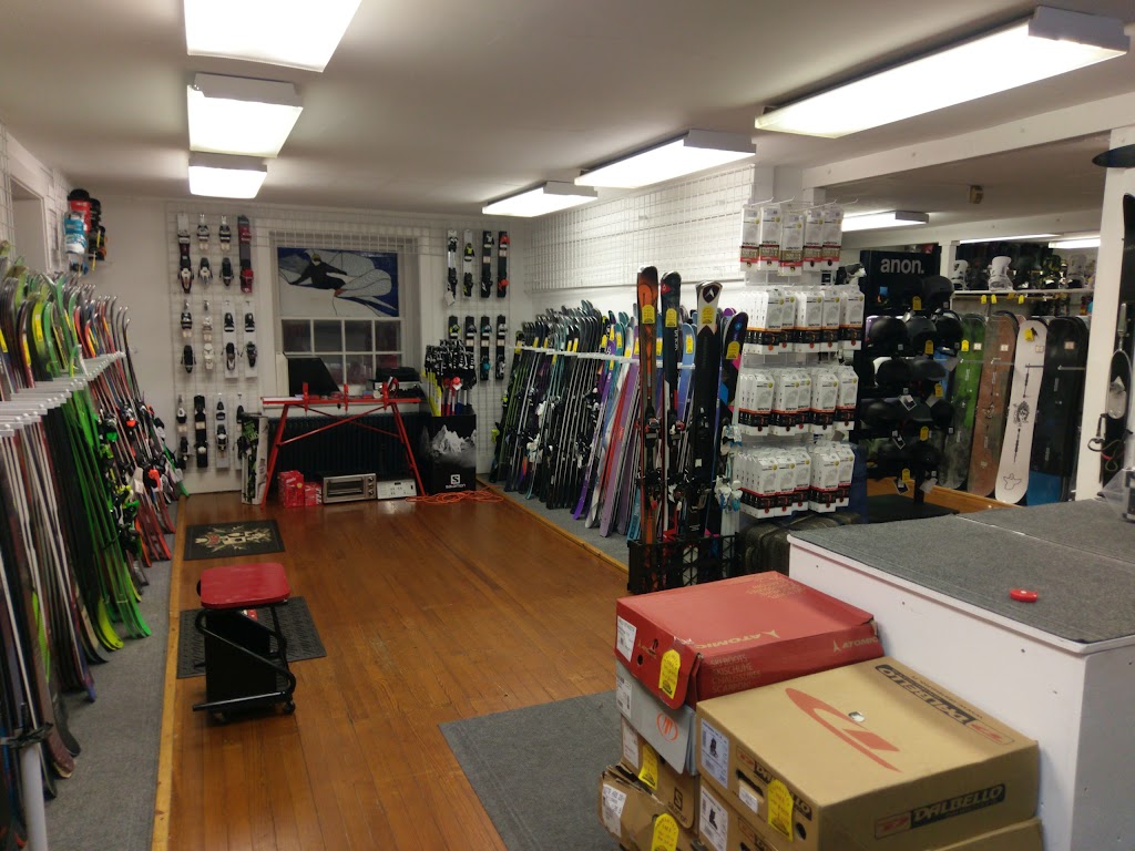 Buckmans Ski and Snowboard Shop - Exton | 403 N Pottstown Pike, Exton, PA 19341 | Phone: (610) 363-1893