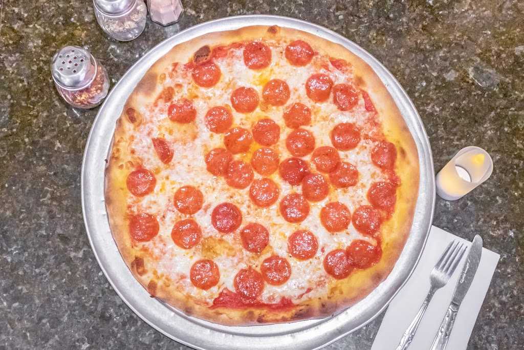 Upper Crust Pizza & Italian Restaurant | 1572 US-206, Tabernacle, NJ 08088 | Phone: (609) 268-8100