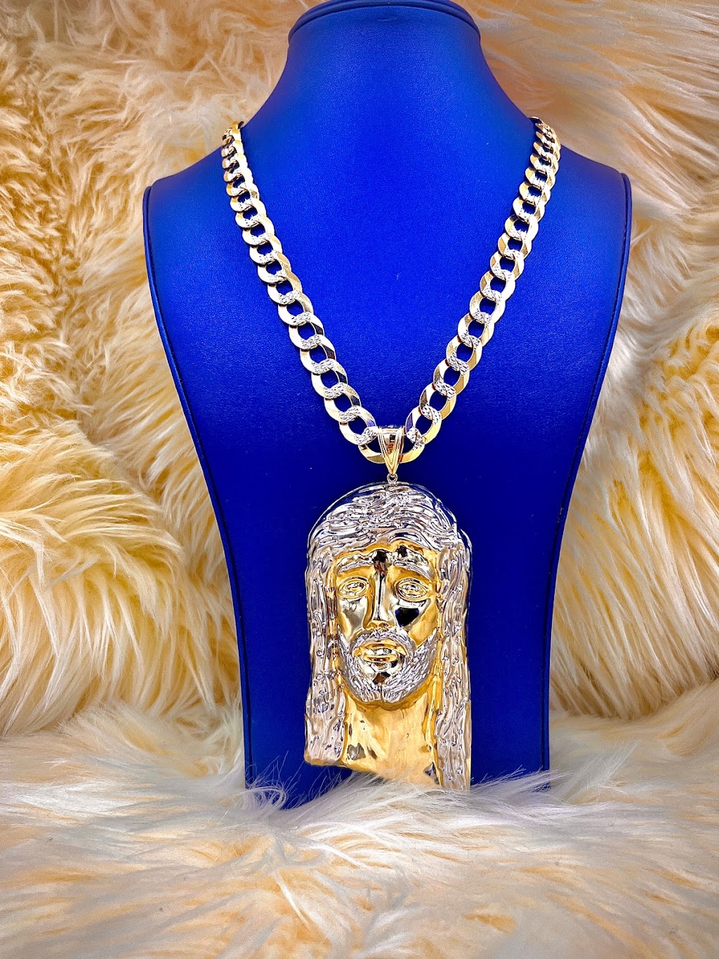 Gold Drip Jewelry | 3300 Lehigh St #530, Allentown, PA 18103 | Phone: (347) 538-5098