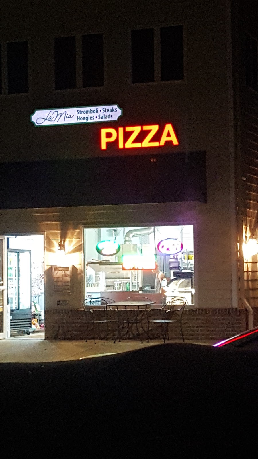 La Mia Pizzeria ( Chadds Ford Pa.) | 330 Kennett Pike #111, Chadds Ford, PA 19317 | Phone: (484) 770-8589