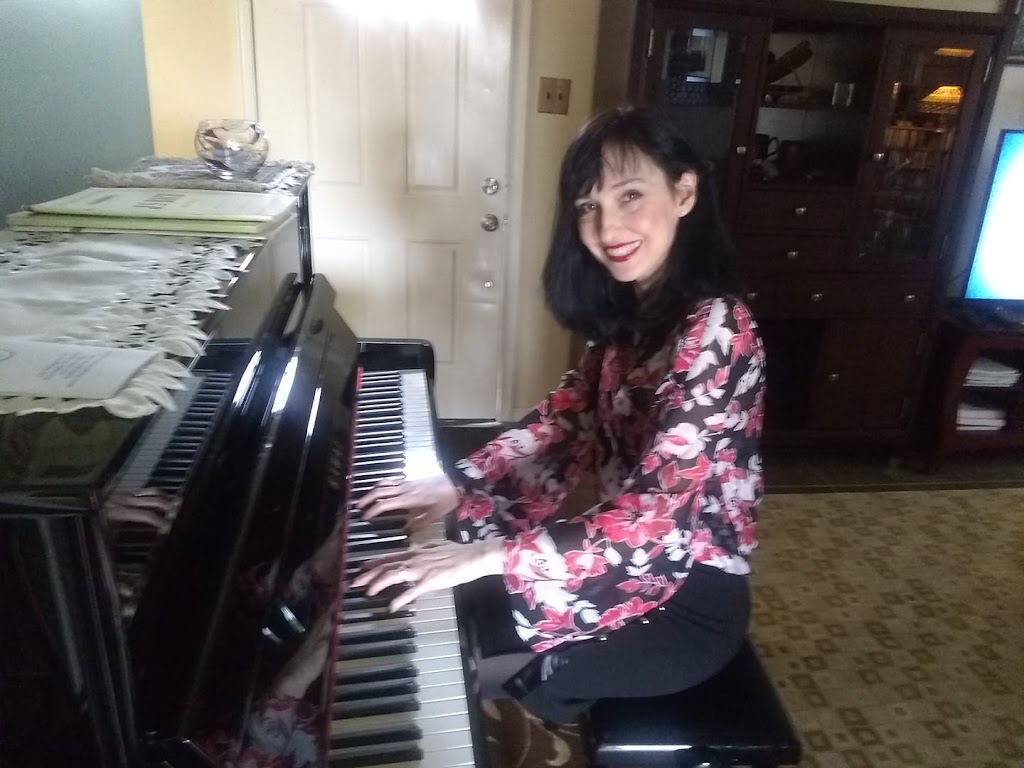 Margarita Genovas Piano Lessons | 152 Peregrine Dr, Voorhees Township, NJ 08043 | Phone: (610) 564-1963