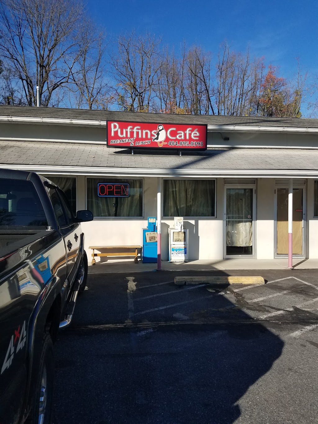 Puffins Café | 968 Hellertown Rd #2, Bethlehem, PA 18015 | Phone: (484) 895-0393